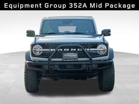 Used 2022 Ford Bronco Wildtrak image 2