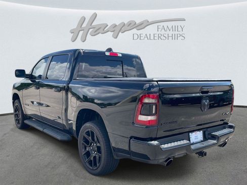 Used 2023 RAM 1500 Laramie AWD/4WD image 4