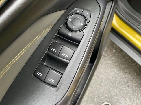 Used 2024 Chevrolet Trax ACTIV w/ Driver Confidence Package image 28