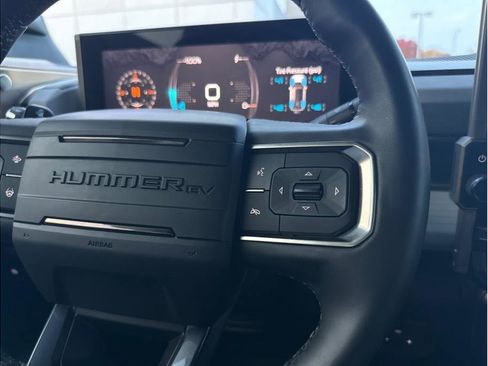 Used 2024 GMC Hummer EV 2X w/ Extreme Off-Road Package image 17