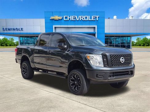 Used 2017 Nissan Titan S RWD image 1