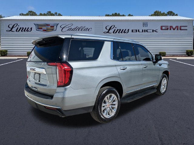 Certified 2024 GMC Yukon SLT w/ SLT Luxury Package RWD image 4