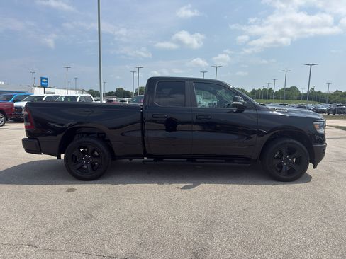 Used 2021 RAM 1500 Big Horn AWD/4WD image 4