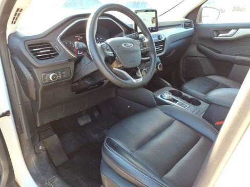 Certified 2022 Ford Escape SEL image 12