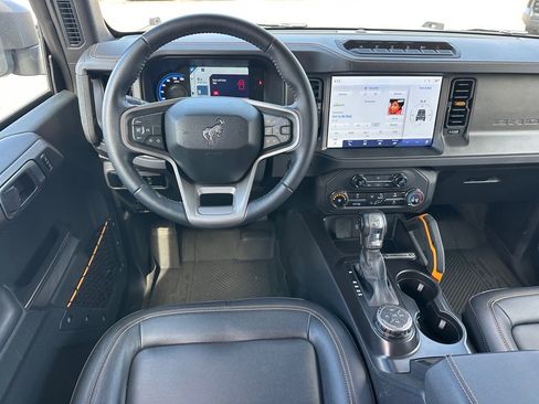 Certified 2024 Ford Bronco Badlands image 10