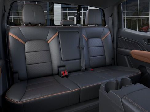 New 2026 GMC Canyon AT4 w/ Technology Plus Package AWD/4WD image 17