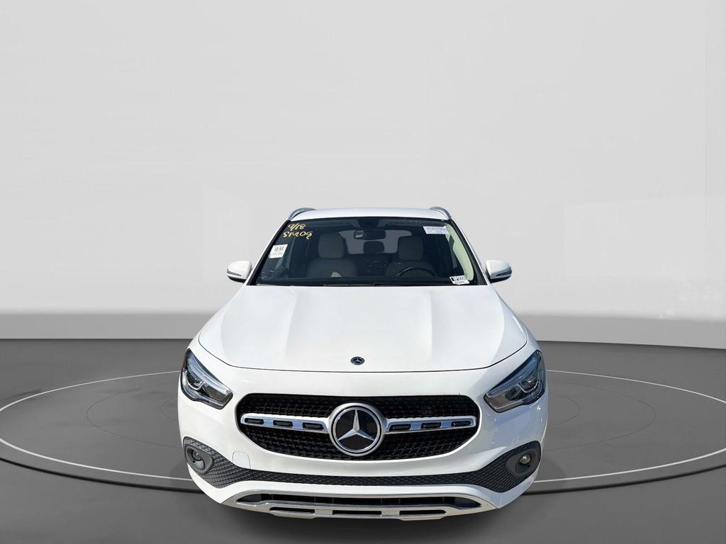 Used 2021 Mercedes-Benz GLA 250 w/ Premium Package image 2