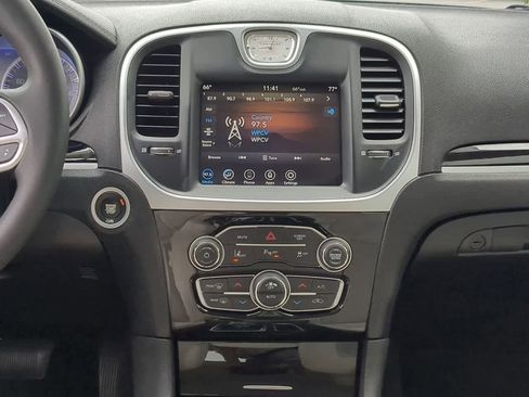Certified 2023 Chrysler 300 Touring w/ Safetytec Plus Group RWD image 27