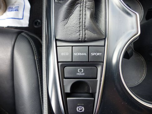 Used 2019 Toyota Camry XSE FWD image 37