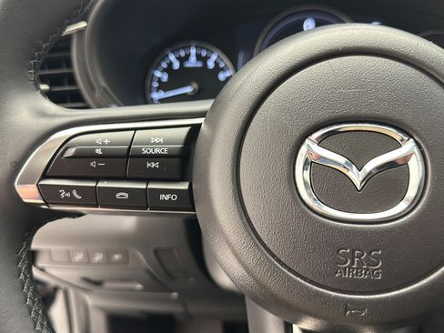 Used 2025 MAZDA CX-30 AWD 2.5 S w/ Preferred Package image 18