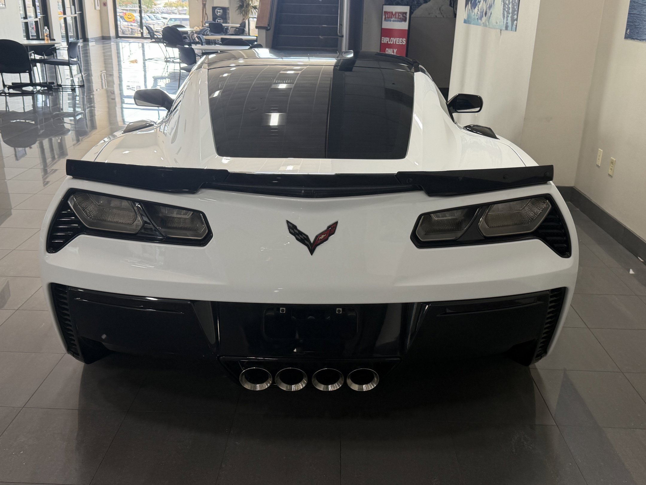 Used 2019 Chevrolet Corvette Z06 RWD image 6