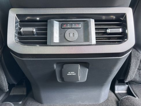 New 2026 Ford F250 Platinum w/ FX4 Off-Road Package image 16