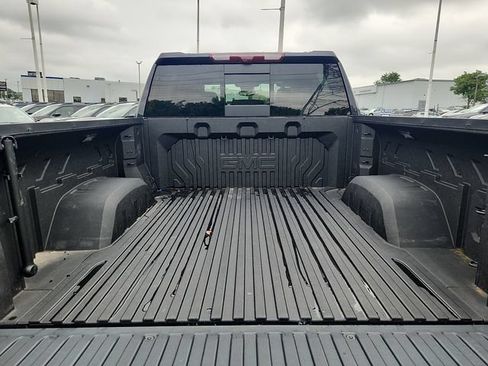 Certified 2025 GMC Sierra 1500 Denali Ultimate AWD/4WD image 30