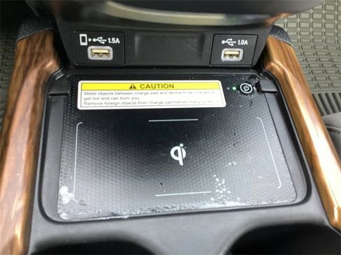 Used 2022 Honda CR-V Touring image 25