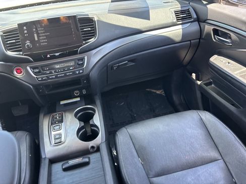 Certified 2022 Honda Pilot Special Edition image 14