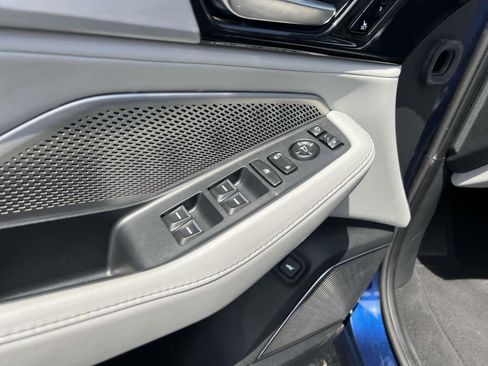 Used 2023 Acura MDX SH-AWD w/ Technology Package image 17