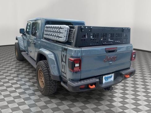 Used 2025 Jeep Gladiator Mojave AWD/4WD image 3