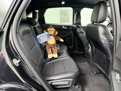 Used 2025 Ford Escape ST-Line AWD/4WD image 28