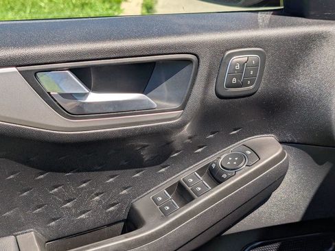 Used 2020 Ford Escape SEL AWD/4WD image 28