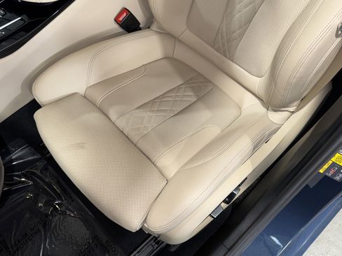 Used 2023 BMW 530e w/ Premium Package RWD image 34