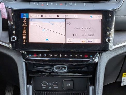 New 2026 Jeep Grand Cherokee Laredo AWD/4WD image 17