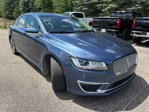 Used 2019 Lincoln MKZ Reserve FWD image 2