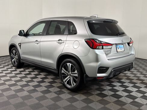 Used 2025 Mitsubishi Outlander Sport ES AWD/4WD image 2