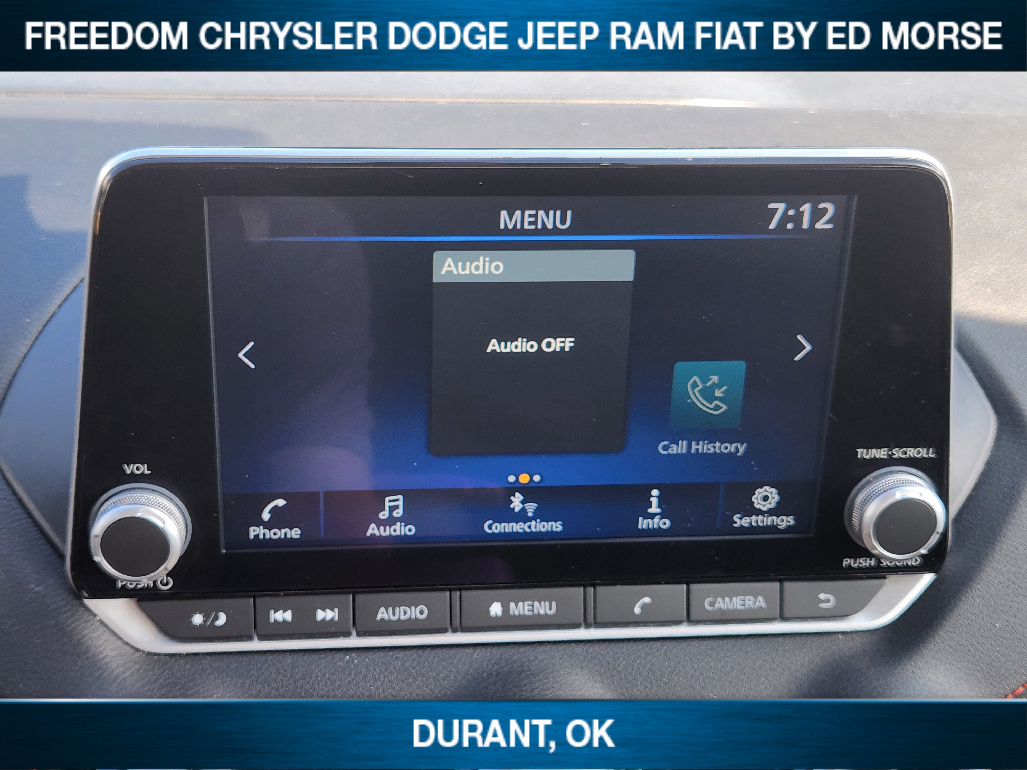 Used 2025 Nissan Sentra SR FWD image 11