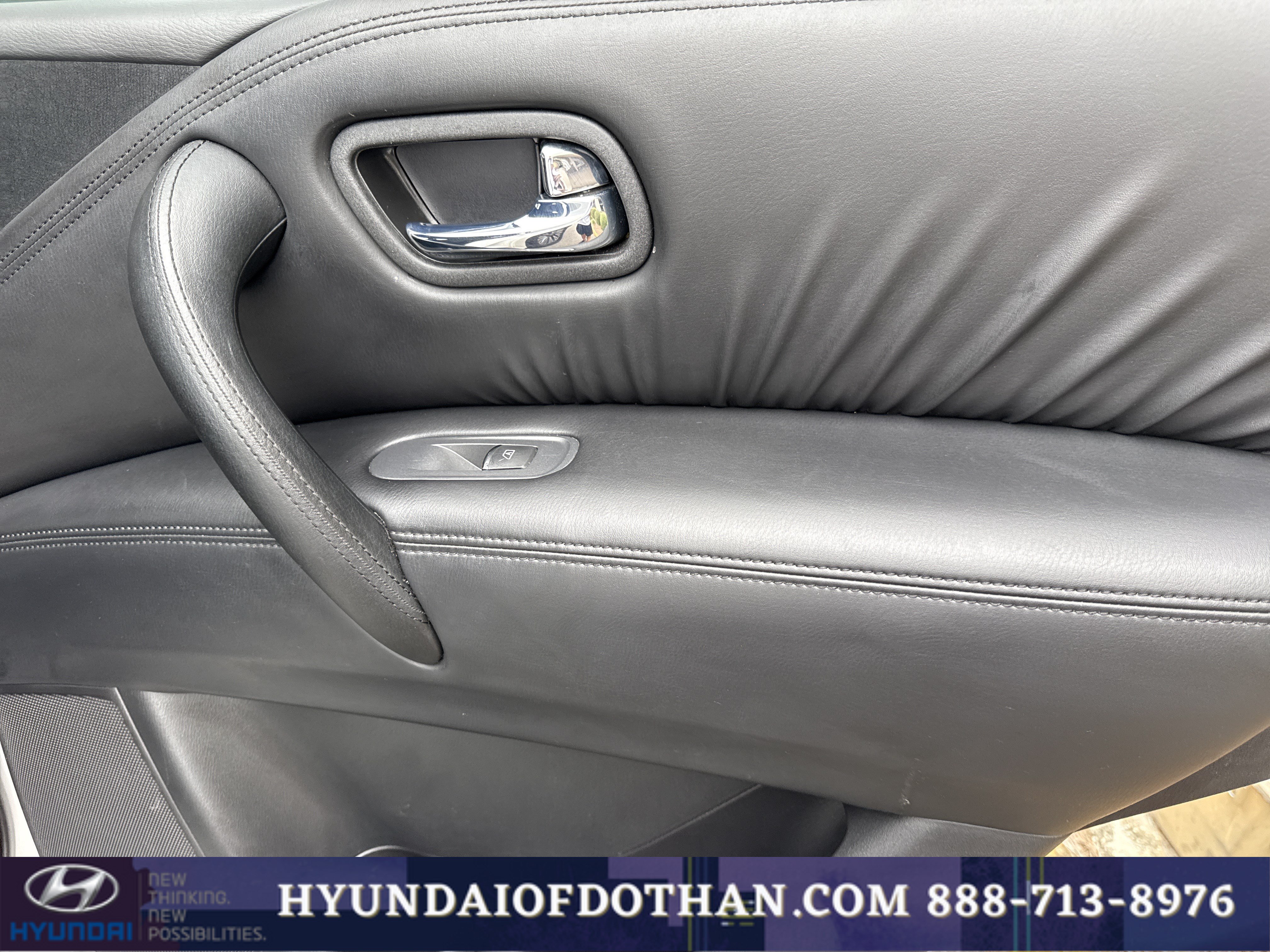Used 2023 Nissan Armada SL w/ Midnight Edition Package RWD image 15
