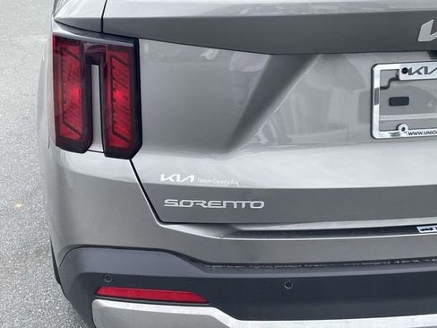 New 2026 Kia Sorento EX AWD/4WD image 15