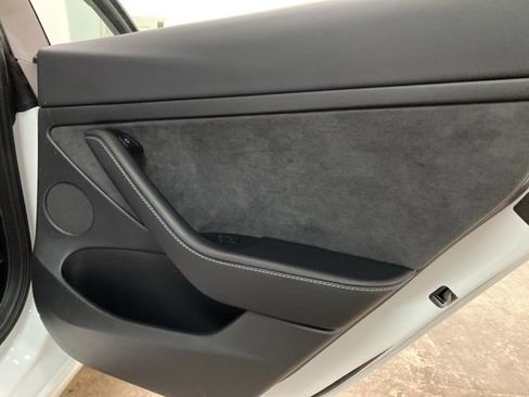 Used 2023 Tesla Model 3 Performance image 75