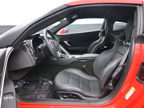 Used 2015 Chevrolet Corvette Z06 w/ 3LZ Preferred Equipment Group RWD image 20