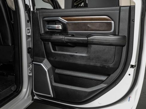 Used 2023 RAM 4500 Laramie image 49