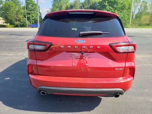 Used 2024 Ford Escape ST-Line w/ Tech Pack #1 AWD/4WD image 4