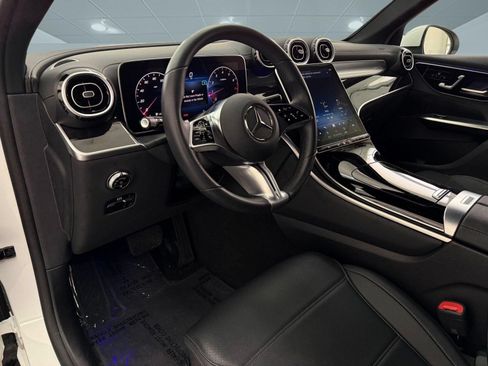 Certified 2024 Mercedes-Benz GLC 300 image 4