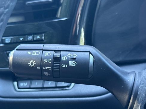 Certified 2025 Lexus TX 500h AWD w/ Technology Package image 34