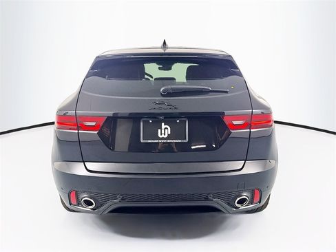 New 2024 Jaguar E-PACE R-Dynamic SE image 6