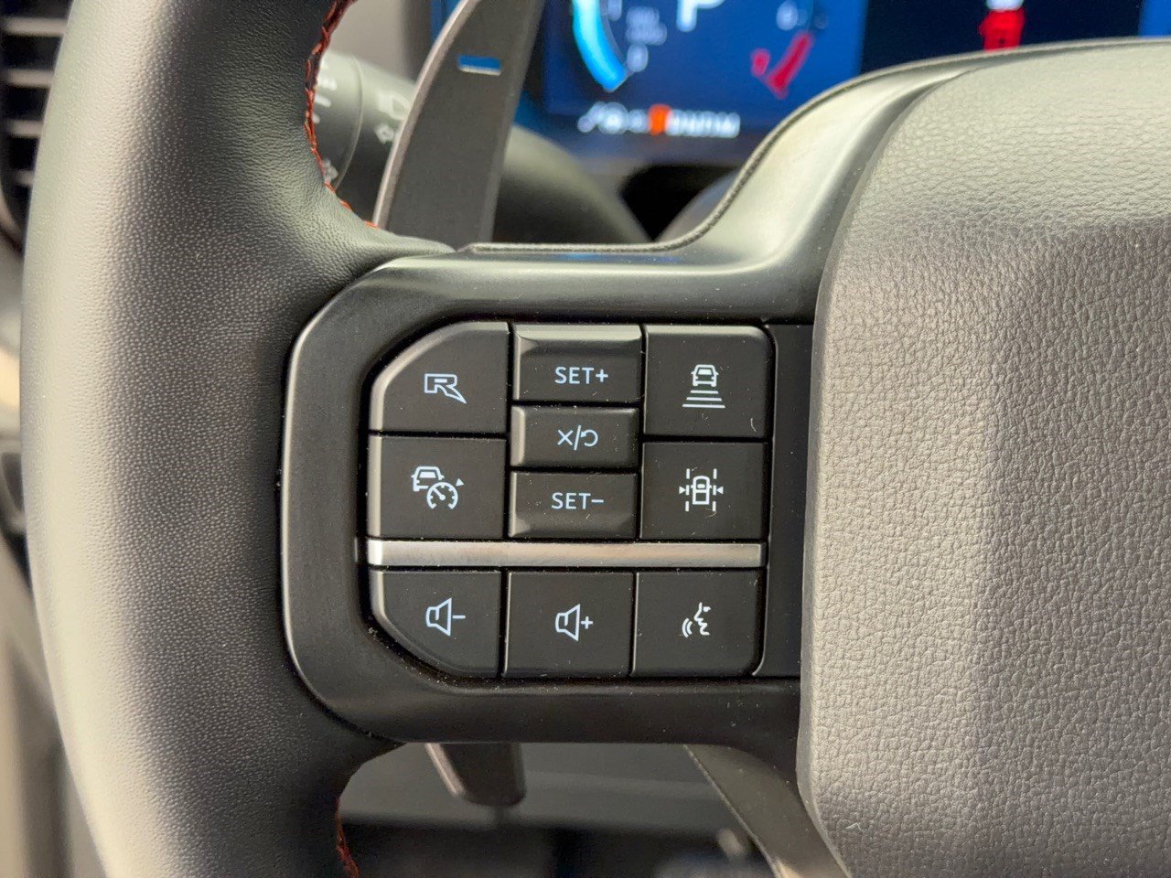 Used 2025 Ford F150 Raptor AWD/4WD image 18