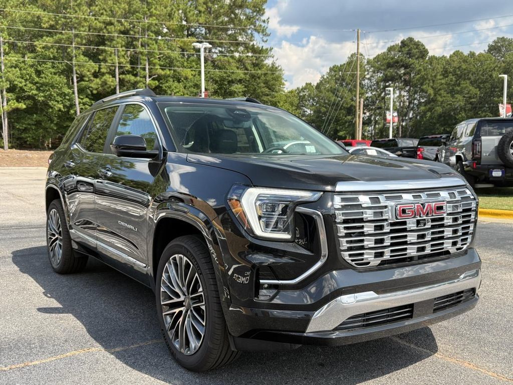 New 2026 GMC Terrain Denali w/ LPO, Floor Liner Package AWD/4WD image 2