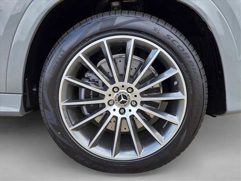 New 2026 Mercedes-Benz GLE 450 4MATIC image 10