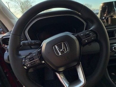 New 2025 Honda Pilot EX-L image 4