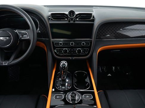 Certified 2025 Bentley Bentayga S Black Edition image 31