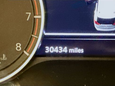 Used 2025 Nissan Rogue SV image 19