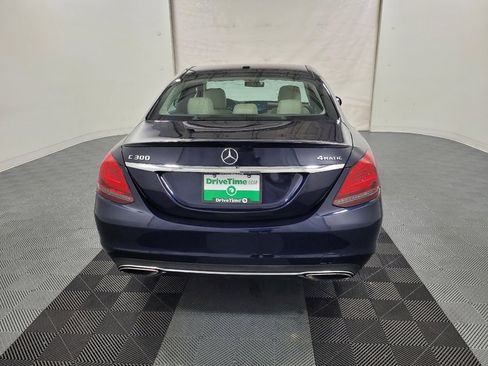 Used 2019 Mercedes-Benz C 300 4MATIC Sedan image 7