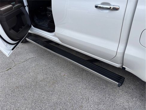 Used 2022 GMC Sierra 1500 Denali w/ Denali Reserve Package image 19