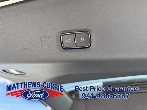 New 2026 Ford Expedition Max Platinum w/ Stealth Appearance Package AWD/4WD image 15
