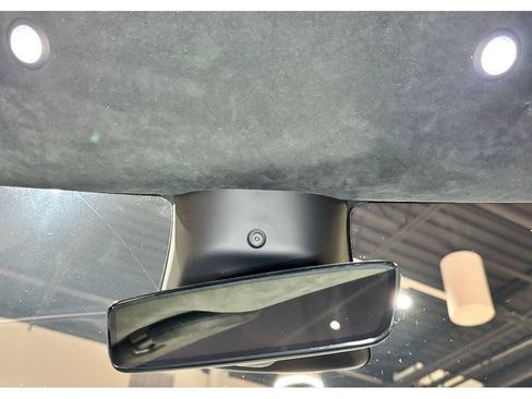 Used 2024 Tesla Model S Plaid image 38