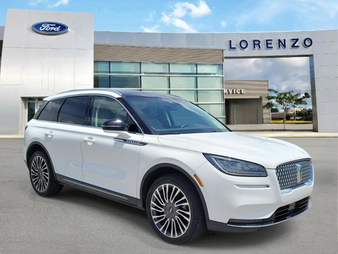 Used 2021 Lincoln Corsair Reserve w/ Elements Package AWD/4WD image 3