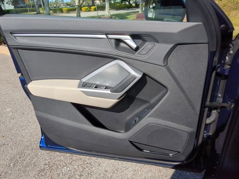 Certified 2025 Audi Q3 2.0T Premium Plus w/ Premium Plus Package image 18