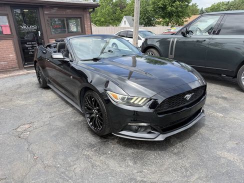 Used 2016 Ford Mustang Convertible w/ Equipment Group 051A RWD image 23